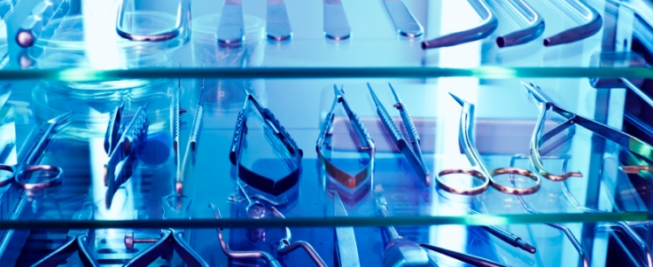 Eye surgeon taken to cleaners for failing to sterilize the equipment